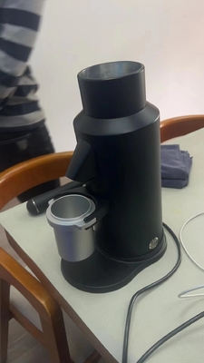 Máy xay cà phê carbon đen hộ gia đình cà phê espresso hình nón phẳng burr T64