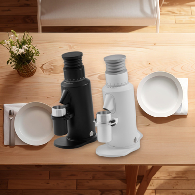 8.7kg 64mm Flat Burr Grinder Máy xử lý đậu espresso 250W